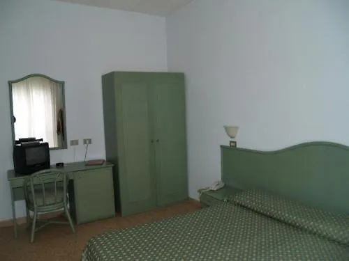 Hotel Manzi Marina Di Pisa